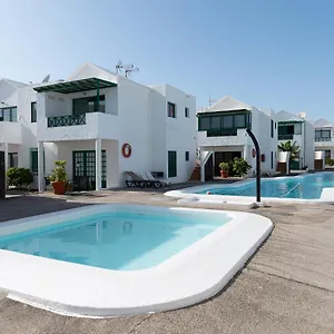 https://casa-martn.puertodelcarmen-hotels.org